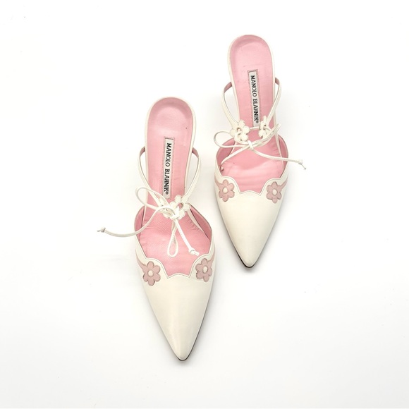 Vintage Manolo Blahnik Flower Bow Lace Up Pointed Toe Mule 37.5 - Picture 4 of 10
